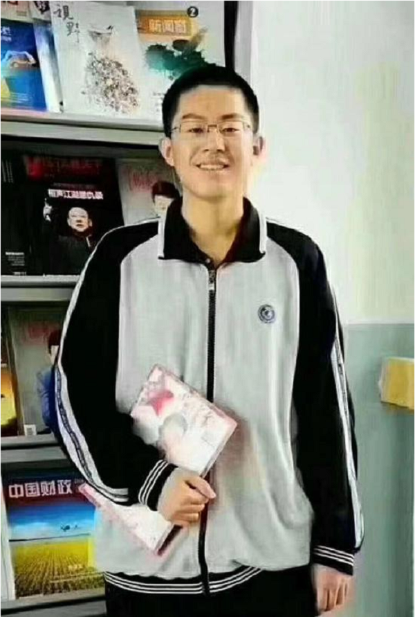 2018年河北高考理科状元出炉:孙浩宁734分 2018年河北高考理科状元出炉:孙浩宁734分