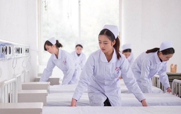 大学里最苦最累的专业 大学里最苦最累的专业